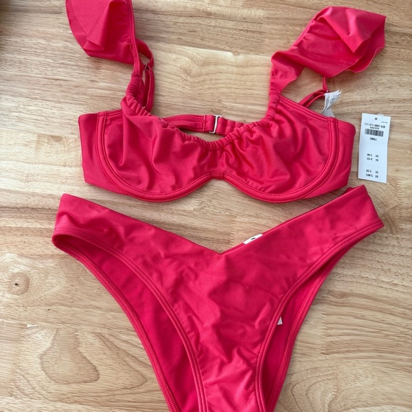 Abercrombie & Fitch Pink Ruffle Bikini - Picture 1 of 2